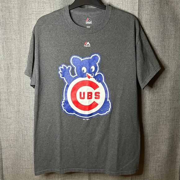 Majestic Cubs Chicago T-Shirt MLB Baseball Cubbie Bear Wrigley Men's Size Medium - Picture 1 of 5
